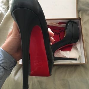 Christian Louboutin Bianca Platform Size 38
